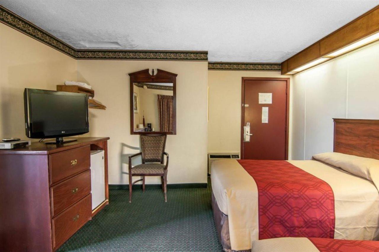 Broadway Inn Portland Downtown Екстер'єр фото